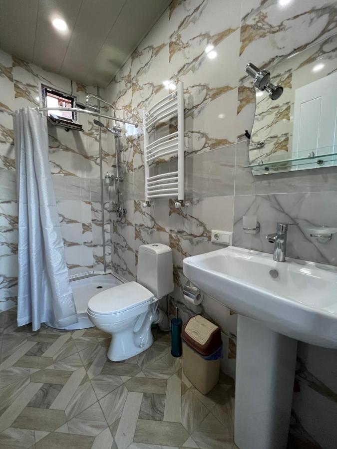 Guest House Lali Szenaki Kültér fotó