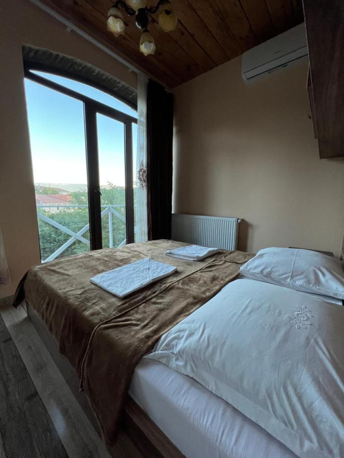 Guest House Lali Szenaki Kültér fotó